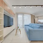 The Official Mercury - Beautiful 1br Lux By 360 Estates