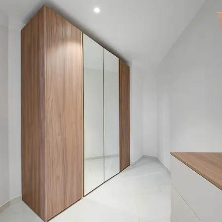The Official Mercury - Beautiful 1br Lux By 360 Estates Apartment